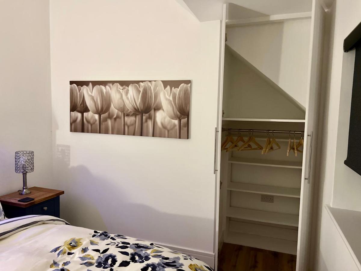 Apple Tree Apartment Хензол Экстерьер фото