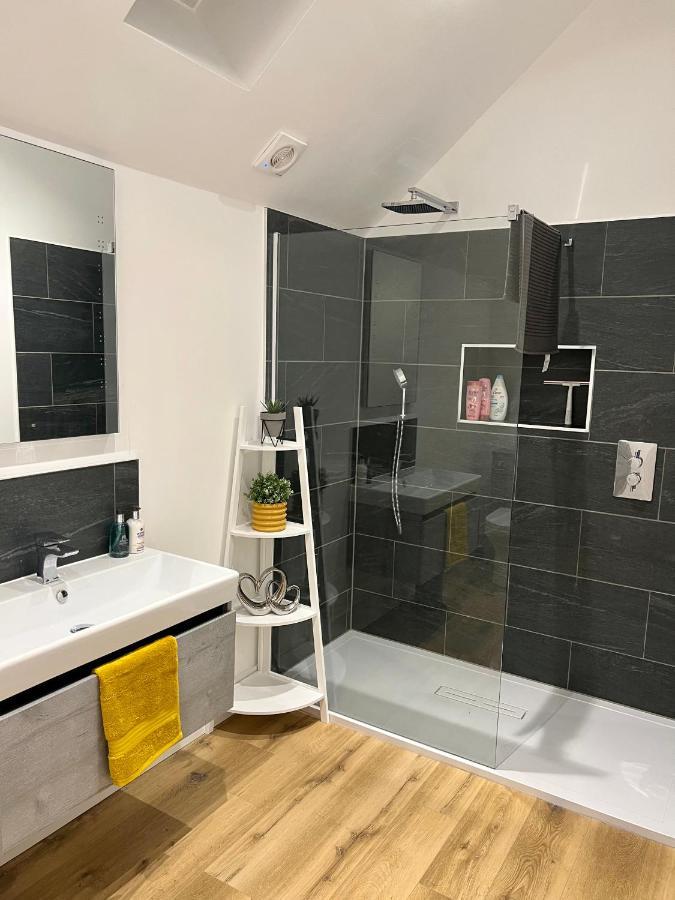 Apple Tree Apartment Хензол Экстерьер фото